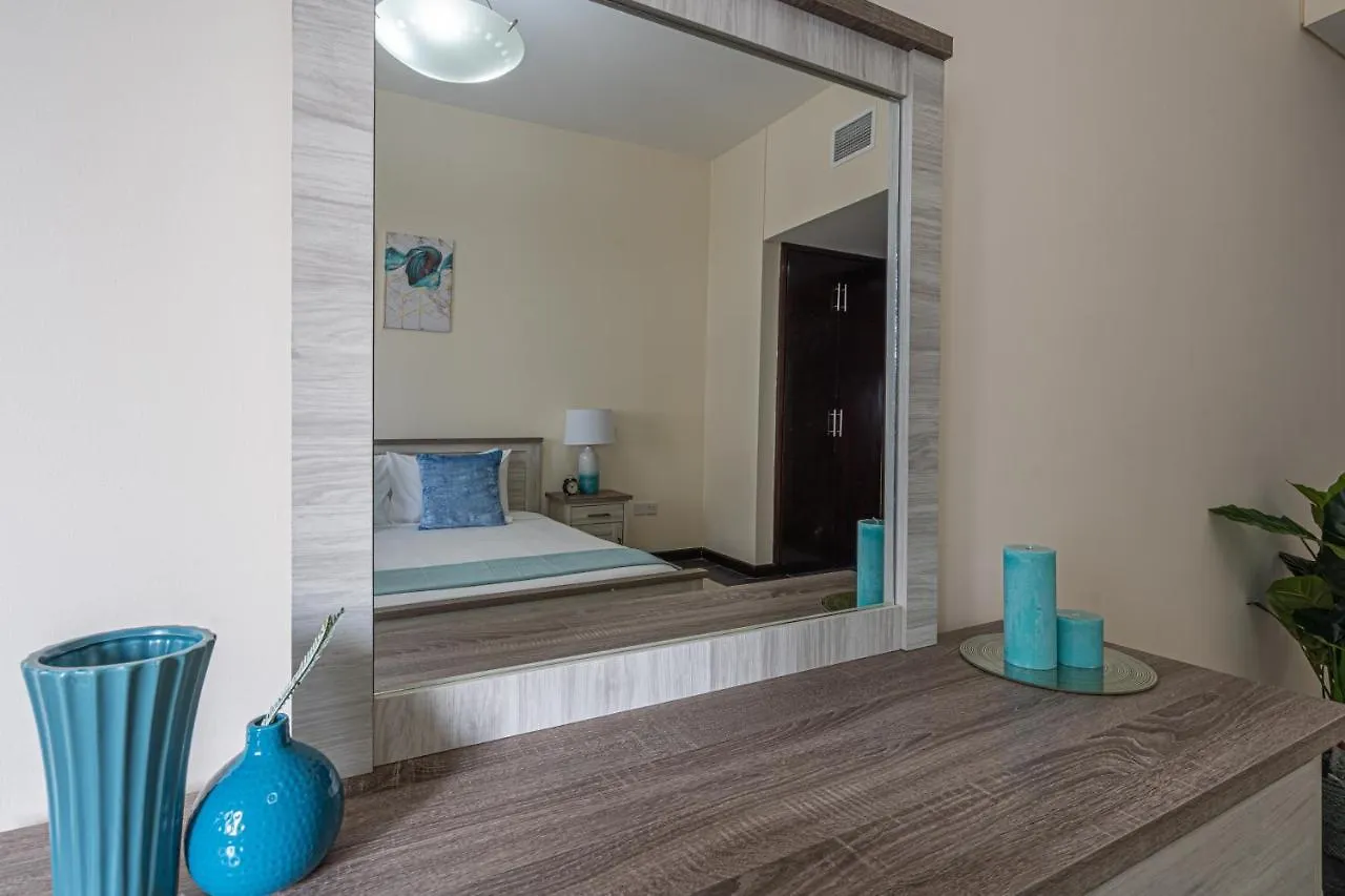 Higuests - Large Apt In The Heart Of Deira Near Clocktower Dubai Apartment