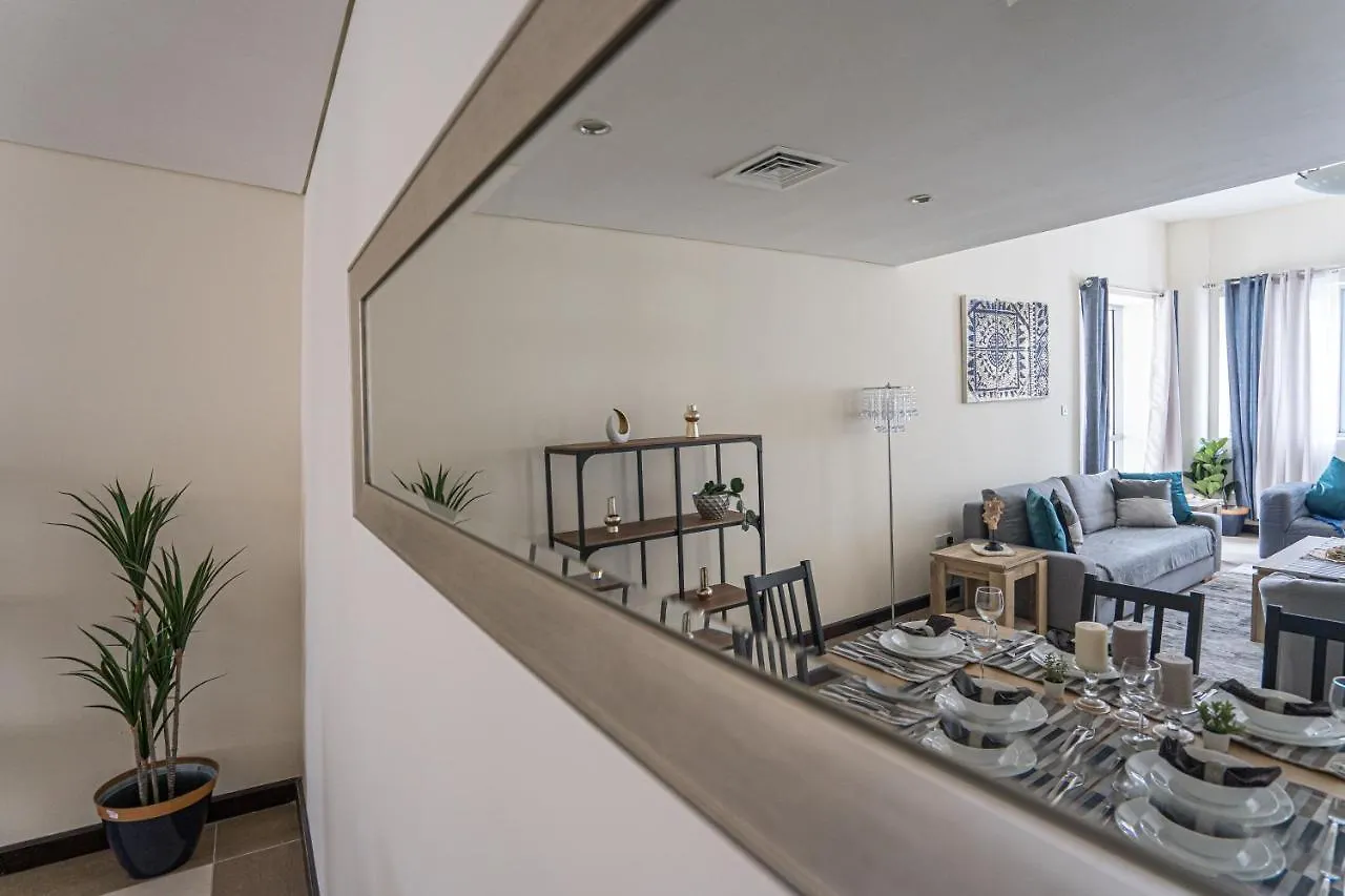 Higuests - Large Apt In The Heart Of Deira Near Clocktower Dubai United Arab Emirates