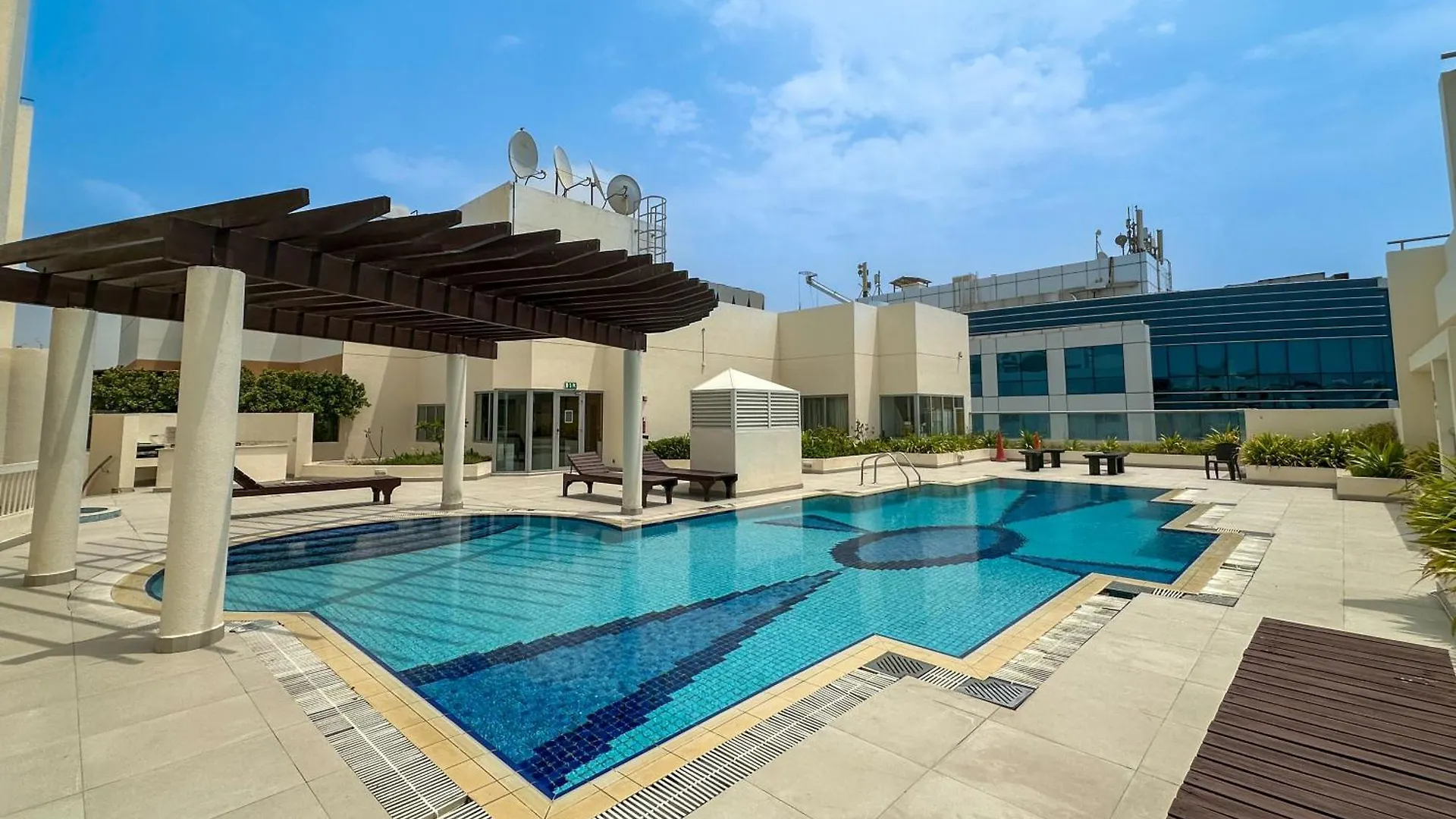 Higuests - Large Apt In The Heart Of Deira Near Clocktower Dubai Apartment